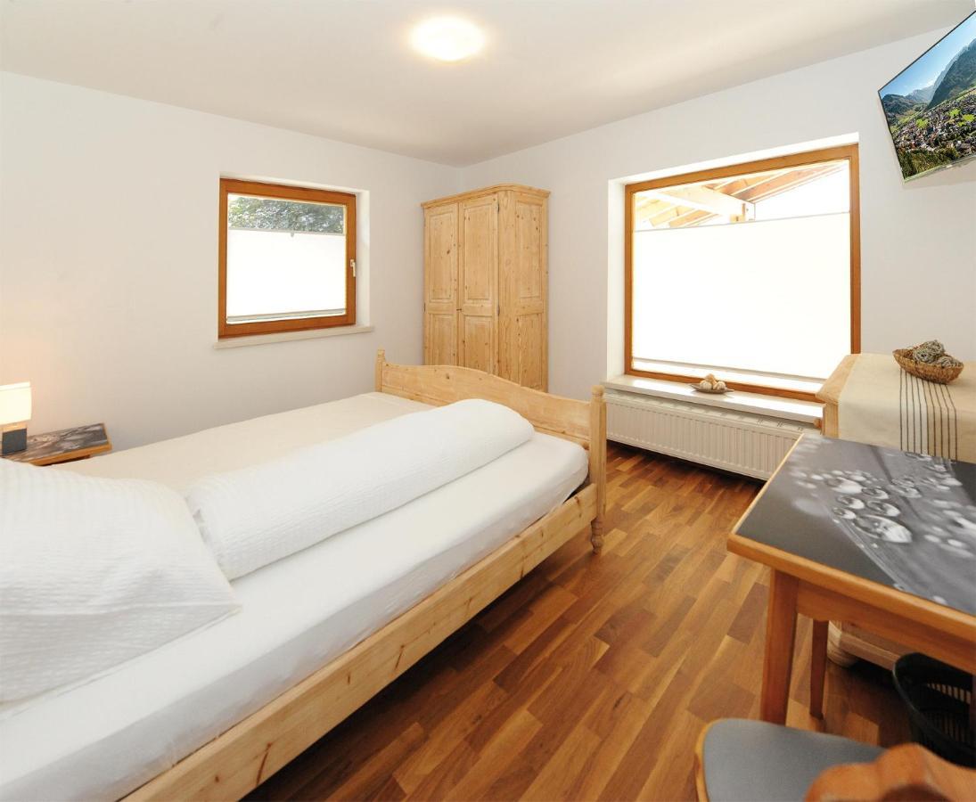 Chalet Gloria - Doppel- Und Mehrbettzimmer Fusch an der Glocknerstraße Екстериор снимка